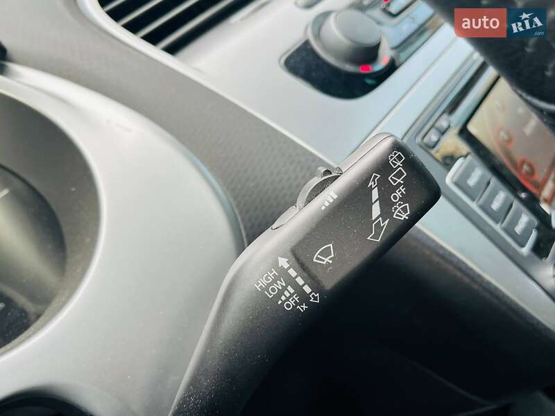 Минивэн SEAT Altea XL 2010 в Киеве