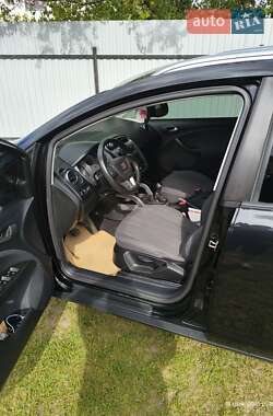 Минивэн SEAT Altea XL 2012 в 
