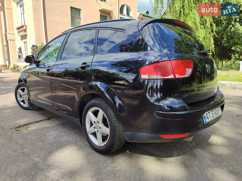 Минивэн SEAT Altea XL 2011 в Калуше