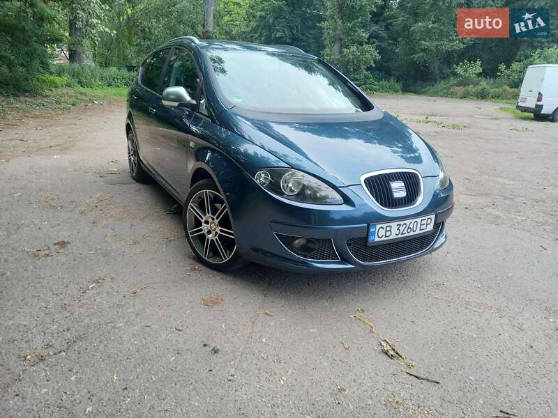 Минивэн SEAT Altea XL 2009 в Чернигове