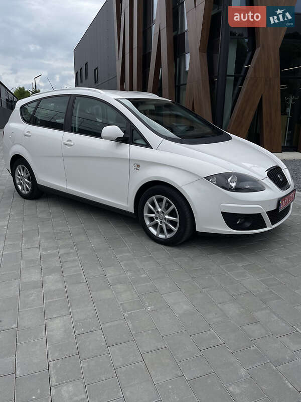 Минивэн SEAT Altea XL 2012 в Луцке