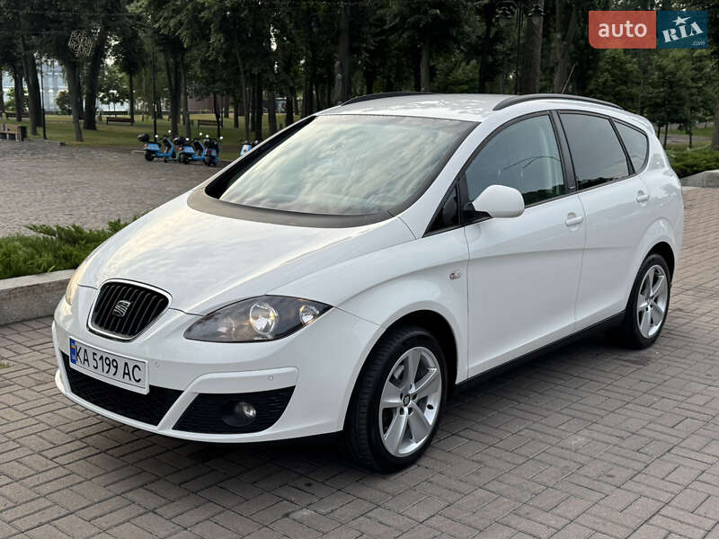 Минивэн SEAT Altea XL 2015 в Киеве