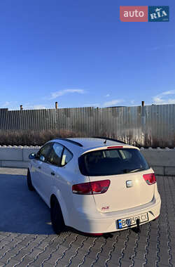 Минивэн SEAT Altea XL 2008 в 