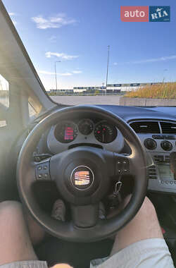 Минивэн SEAT Altea XL 2008 в 