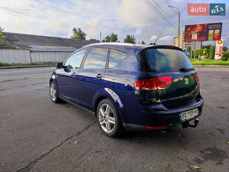 Минивэн SEAT Altea XL 2009 в Хмельницком