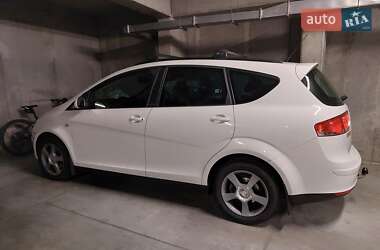 Минивэн SEAT Altea XL 2015 в 