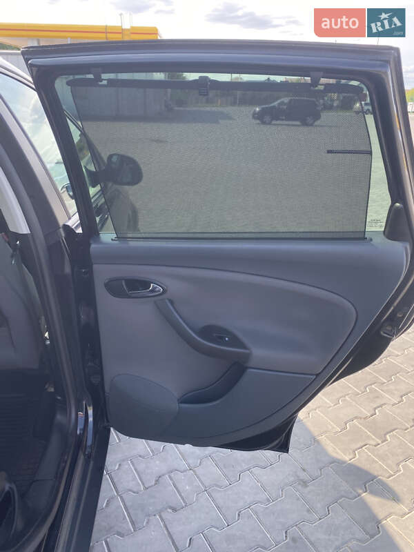 Минивэн SEAT Altea XL 2008 в Луцке фото 31 Минивэн SEAT Altea XL 2008 в Луцке