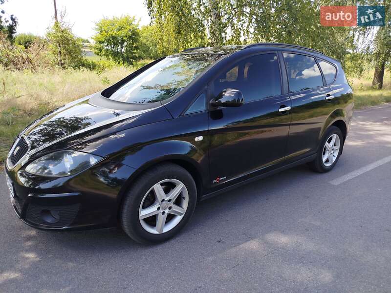 Минивэн SEAT Altea XL 2011 в Черкассах