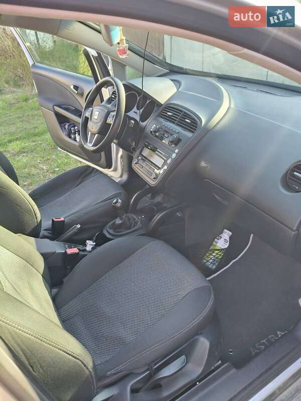 Минивэн SEAT Altea XL 2012 в Чернигове