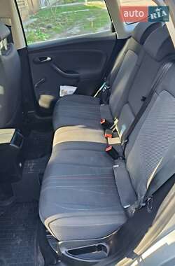 Минивэн SEAT Altea XL 2012 в 