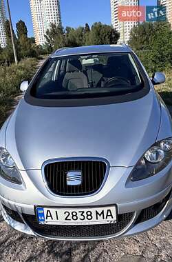 Минивэн SEAT Altea XL 2008 в Киеве
