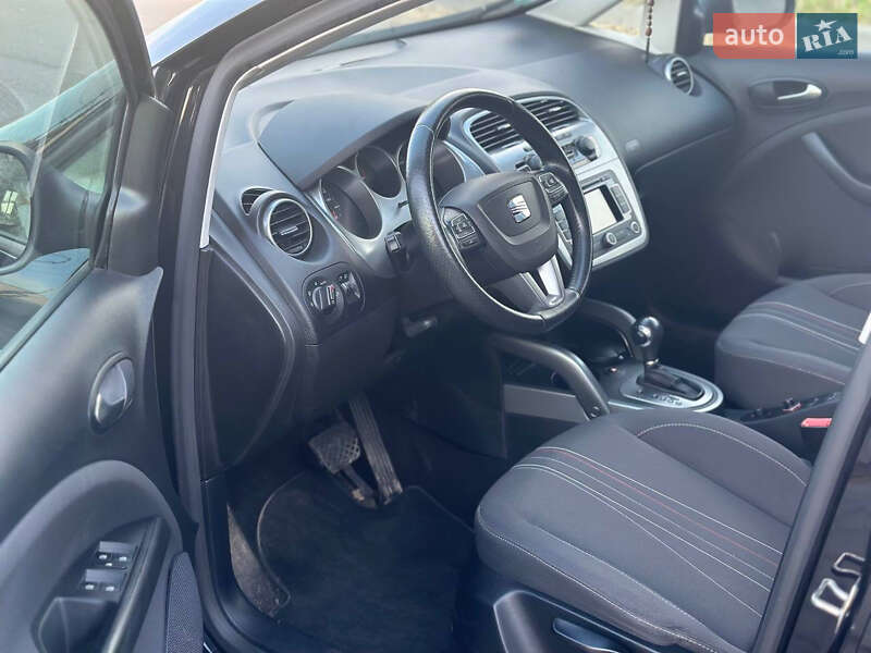 Минивэн SEAT Altea XL 2012 в Староконстантинове