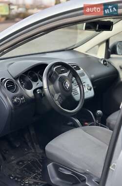 Минивэн SEAT Altea XL 2008 в 