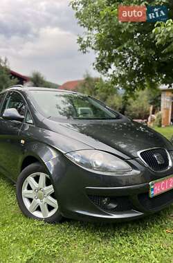 Минивэн SEAT Altea XL 2009 в 