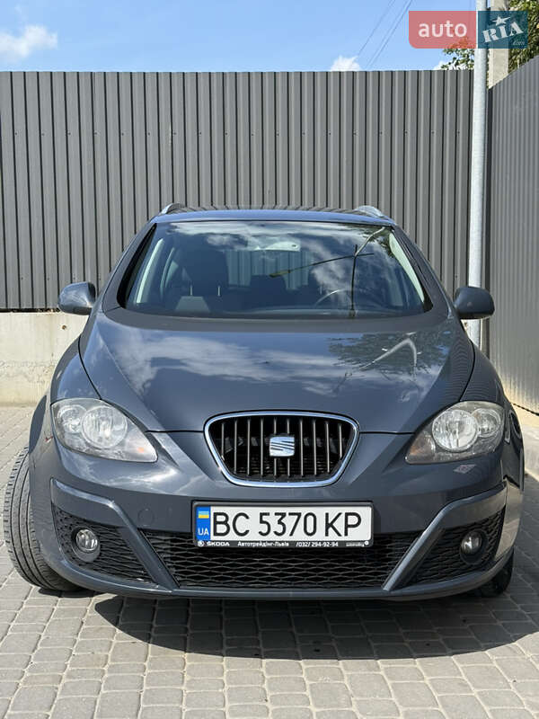 Минивэн SEAT Altea XL 2009 в 