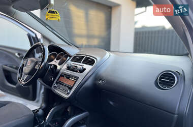 Минивэн SEAT Altea XL 2011 в 