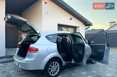 Минивэн SEAT Altea XL 2011 в 
