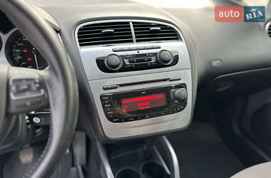 Минивэн SEAT Altea XL 2009 в 