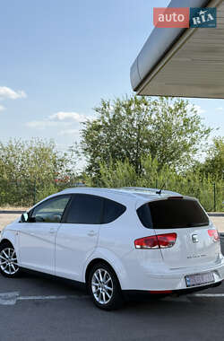 Минивэн SEAT Altea XL 2010 в 