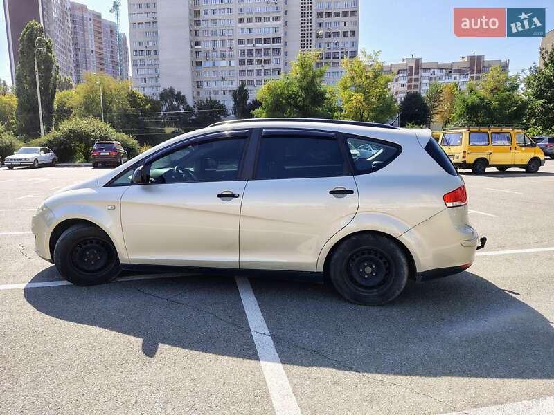 Минивэн SEAT Altea XL 2007 в Киеве