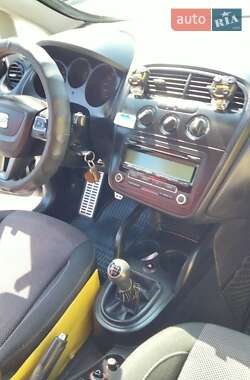 Минивэн SEAT Altea XL 2011 в 