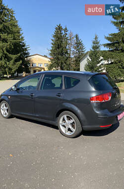 Минивэн SEAT Altea XL 2009 в 