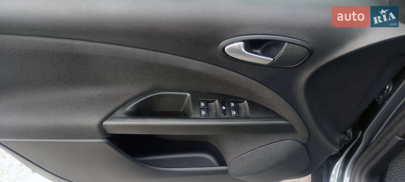 Минивэн SEAT Altea XL 2012 в Львове