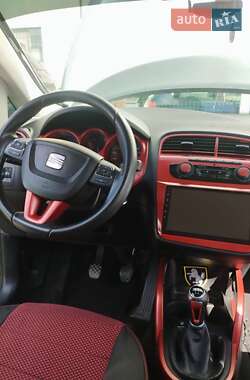 Минивэн SEAT Altea XL 2009 в 
