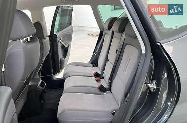 Минивэн SEAT Altea XL 2010 в 