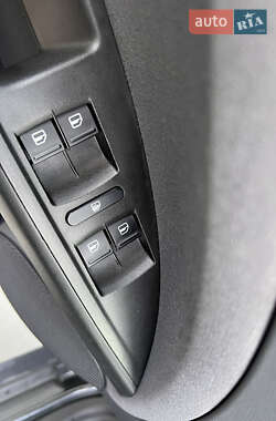 Минивэн SEAT Altea XL 2010 в 