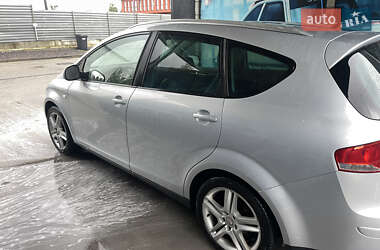 Минивэн SEAT Altea XL 2009 в 
