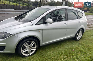Минивэн SEAT Altea XL 2009 в 