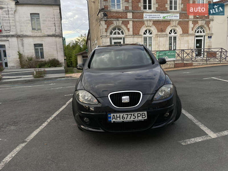 Минивэн SEAT Altea XL 2008 в Днепре