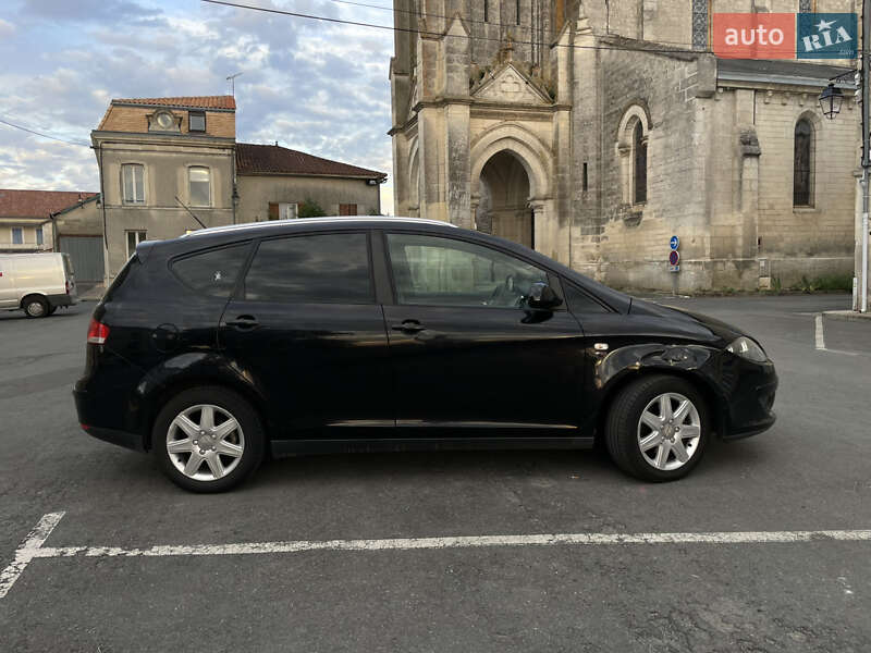 Минивэн SEAT Altea XL 2008 в Днепре