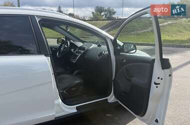 Минивэн SEAT Altea XL 2012 в 