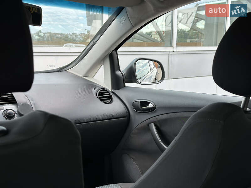 Мінівен SEAT Altea XL 2007 в Києві фото 46 Мінівен SEAT Altea XL 2007 в Києві