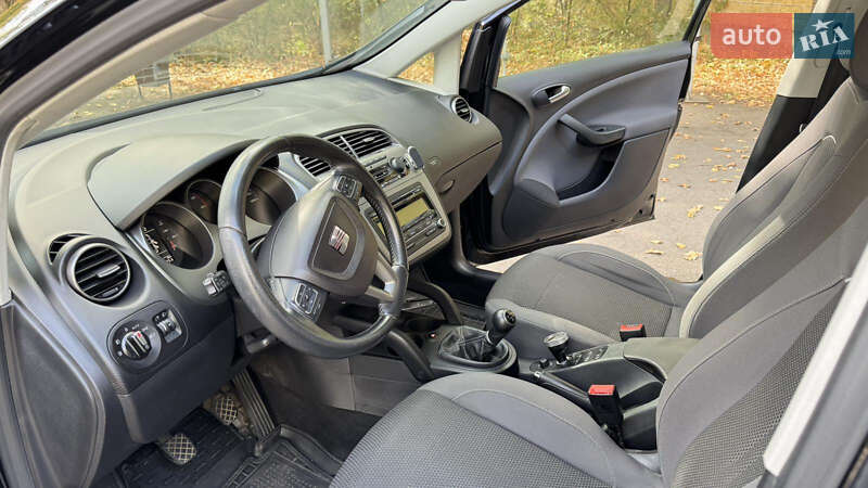 Минивэн SEAT Altea XL 2015 в Новомосковске