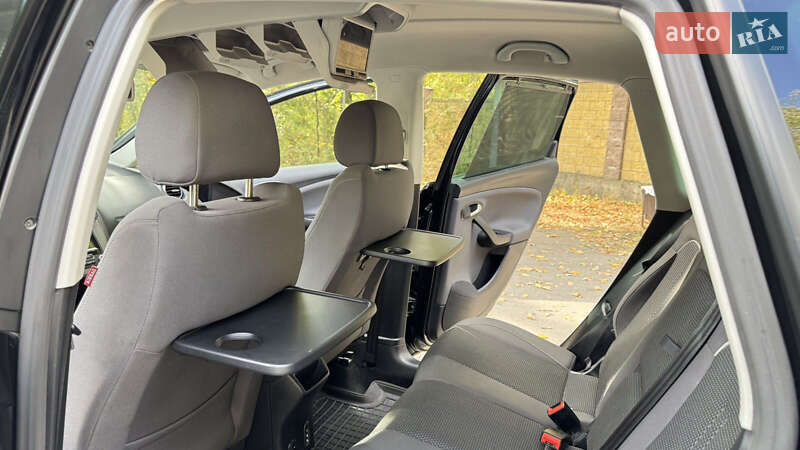 Минивэн SEAT Altea XL 2015 в Новомосковске