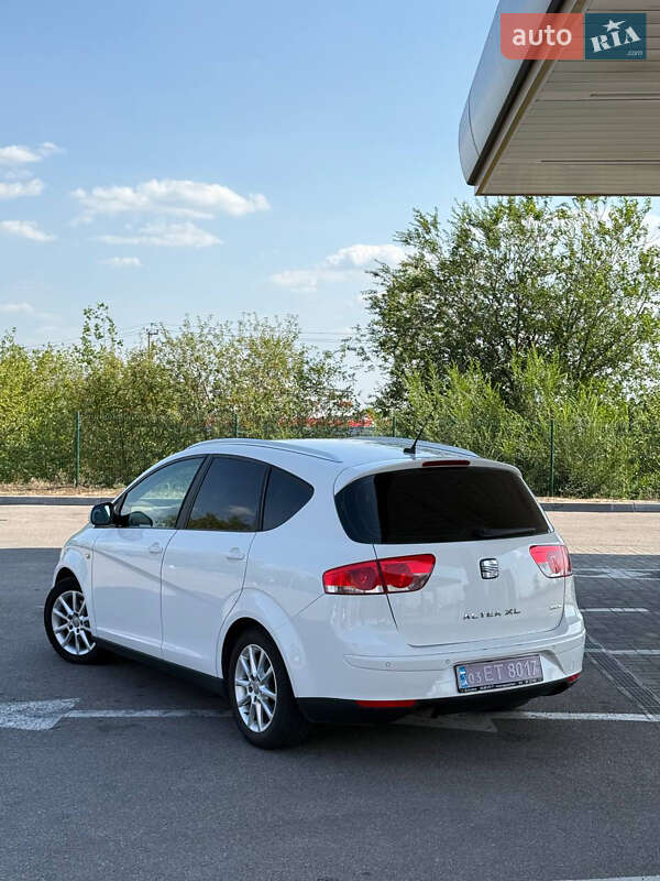 Минивэн SEAT Altea XL 2010 в Днепре