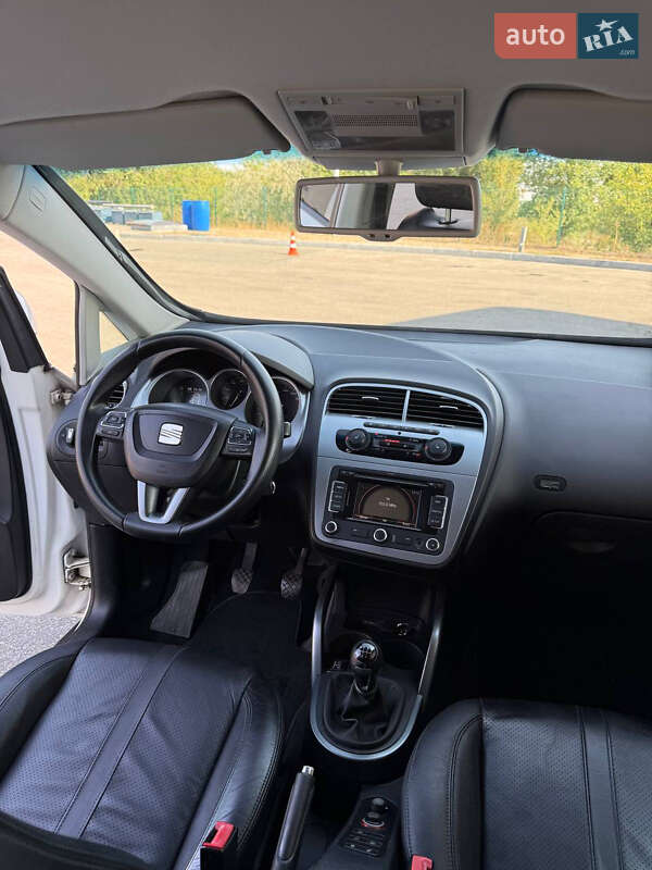 Минивэн SEAT Altea XL 2010 в Днепре
