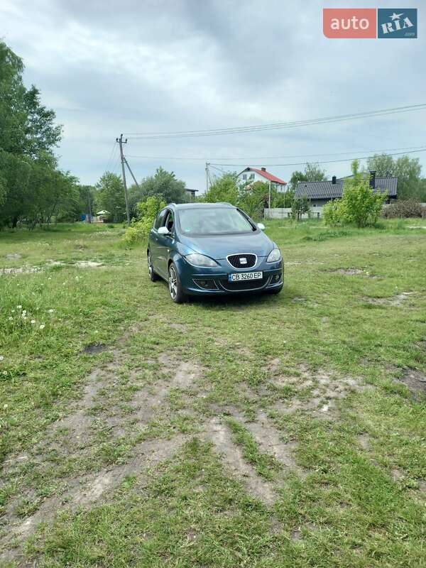 Минивэн SEAT Altea XL 2009 в Чернигове