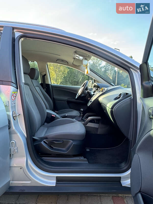 Минивэн SEAT Altea XL 2008 в Решетиловке