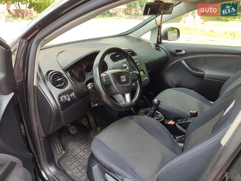 Минивэн SEAT Altea XL 2011 в Калуше фото 21 Минивэн SEAT Altea XL 2011 в Калуше