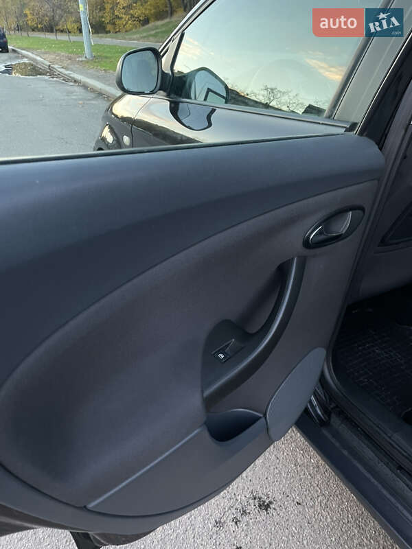 Минивэн SEAT Altea XL 2007 в Киеве