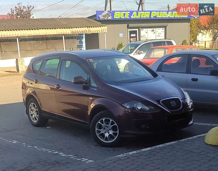 Мінівен SEAT Altea XL 2007 в Городку