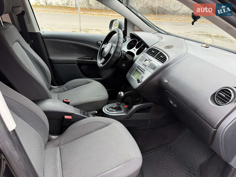 Минивэн SEAT Altea XL 2008 в Николаеве фото 17 Минивэн SEAT Altea XL 2008 в Николаеве