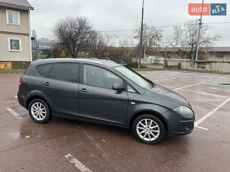 Мінівен SEAT Altea XL 2010 в Києві фото 12 Мінівен SEAT Altea XL 2010 в Києві