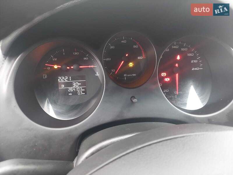 Минивэн SEAT Altea XL 2011 в Ивано-Франковске