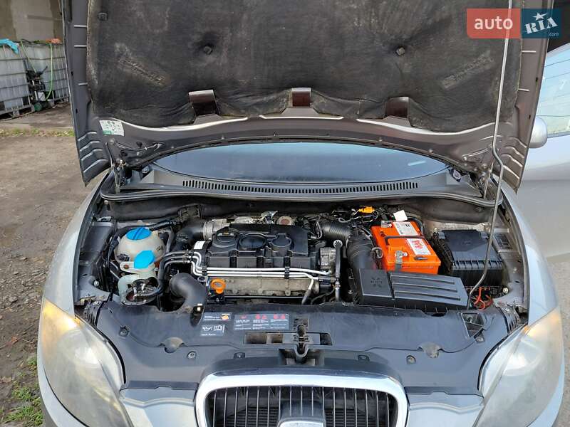 Минивэн SEAT Altea XL 2008 в Кривом Роге