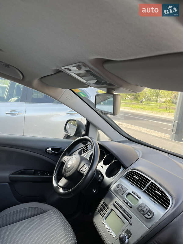 Минивэн SEAT Altea XL 2008 в Днепре